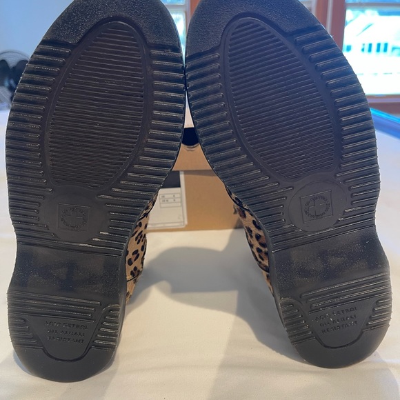 Dr Martens Flora Leopard Chelsea Boots - Sz 8 - EUC - Picture 10 of 12